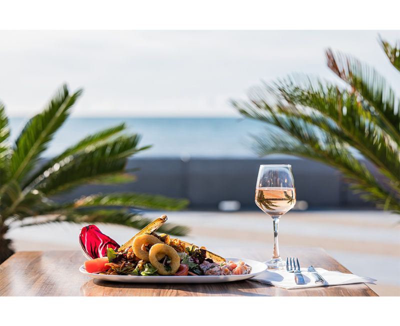 Galerie photos - Le narval - Restaurant La Grande Motte - La Grande Motte restaurant bord de plage